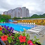 Gardan *