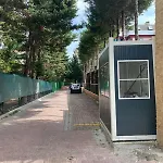 Gardan Ξενοδοχείο *