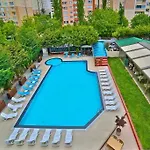 Ξενοδοχείο Gardan *