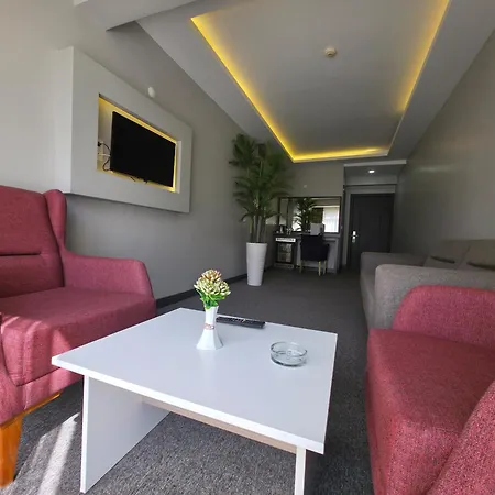 Gardan Ξενοδοχείο *